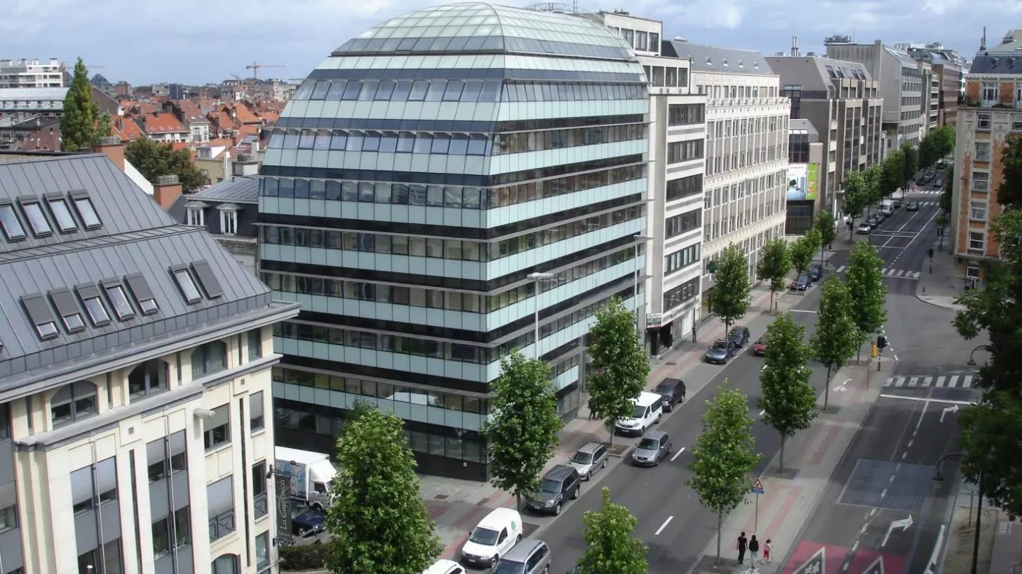 crystal building brussel